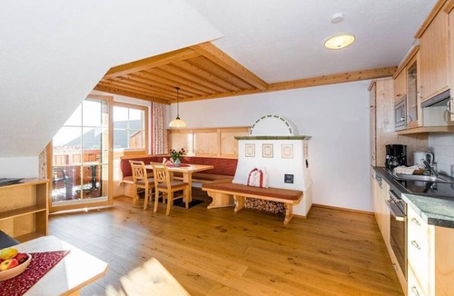 Weissenbach House | Apartment with 2 bedrooms (short booking rate) - Linharterhof - Appartements