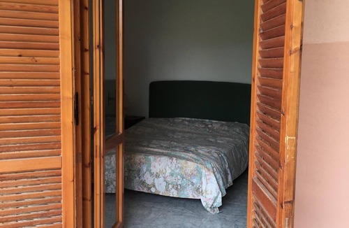 Furnari Apartment | Apartment with garden in Portorosa