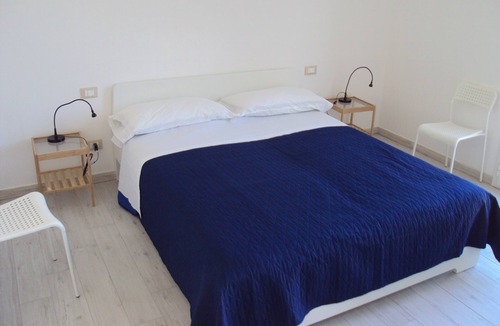 Casa Santa House | Apartments a few steps from the beach of Trapani
