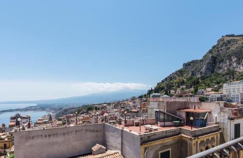 Taormina City Centre Apartment | Apartments in Taormina, Italy