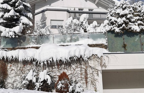 Quadratsch Apartment | Apartments in the middle of dream ski resorts