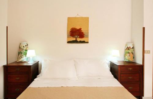 Santo Stefano di Camastra Apartment | Appartamento con Cortile Privato