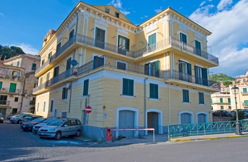 Vietri sul Mare Apartment | Appartamento a Vietri sul mare ID 3052