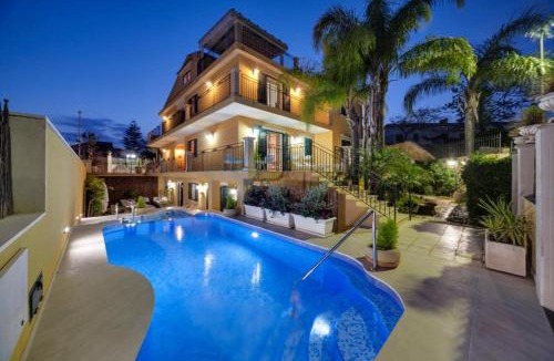 Marina di Ragusa Apartment | Appartamento Athena in villa 5pax