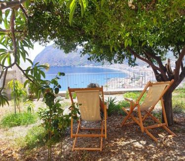 Canneto House | Appartamento con giardino e vista panoramica