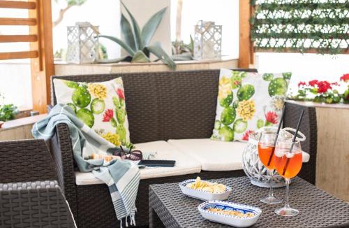 Mazara del Vallo Apartment | Appartamento in Villa Tulipano