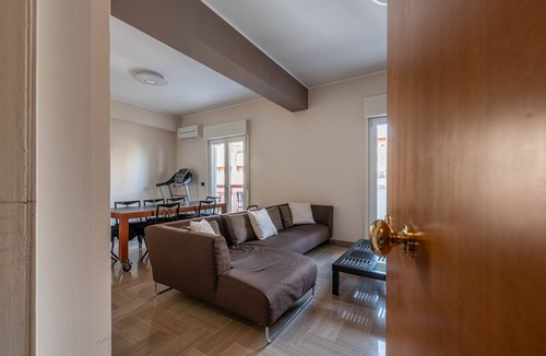 Borgo Vecchio Apartment | Appartamento Libertà con terrazza by Wonderful Italy