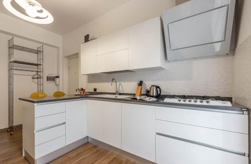 Borgo Vecchio Apartment | Appartamento Libertà con Terrazza by Wonderful Italy