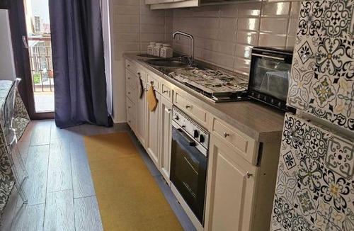Reggio Calabria Apartment | Appartamento Prestigioso, Ristrutturato, 3 Balconi