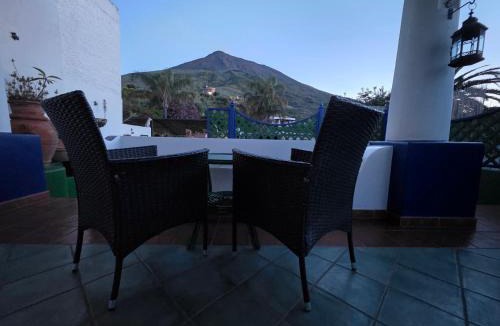 Stromboli Bed & Breakfast | Aquilone Residence