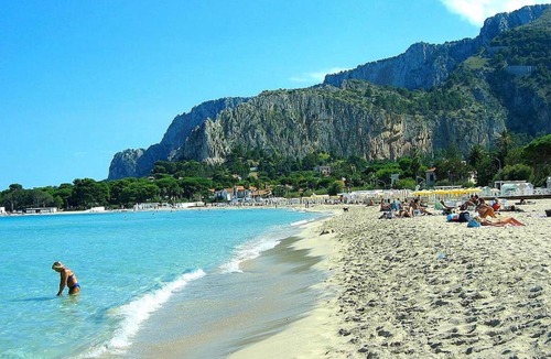 Isola delle Femmine Apartment | AR Palace Hotel - Palermo