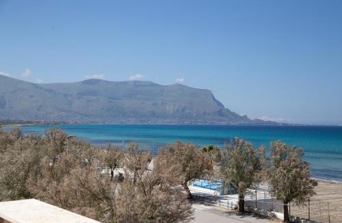 Isola delle Femmine Apartment | AR Palace Hotel - Palermo