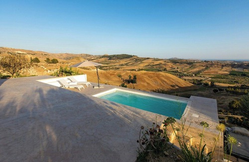 Favara House | Architect villa with pool near Scala dei Turchi