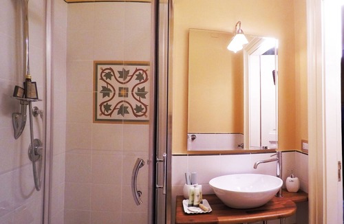 Catania City Centre Bed & Breakfast | Art fashion House Luxury Rooms Bellini Room