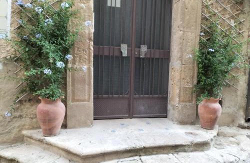 Caltagirone Apartment | Artemide B&B