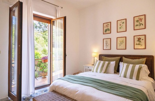 Pioppi House | Artsy Villa for up to 5 people surrounded with unspoiled Mediterranean landscape