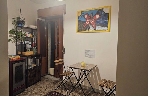 Ascea House | At Aunt Teresa's: A ViaSilente Stopover Between the Sea and the Trails