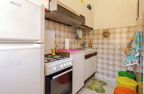 Vittoria Apartment | AT THE VERANDA BEAM