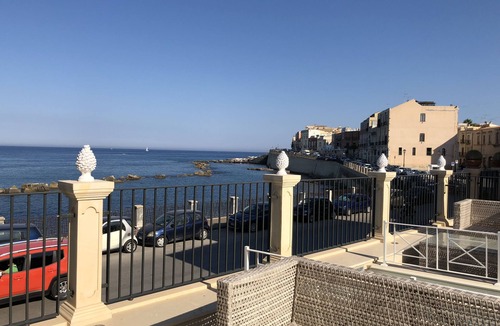 Eastern Sicily House | Athena apartment with terrace and sea view.