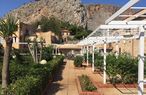 Mondello Apartment | Athena apartments Mondello beach