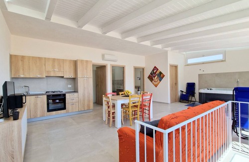 Alcamo Marina Apartment | Attico della Luna with private Jacuzzi