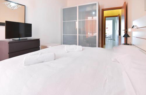 Gela Apartment | Aurora Residence