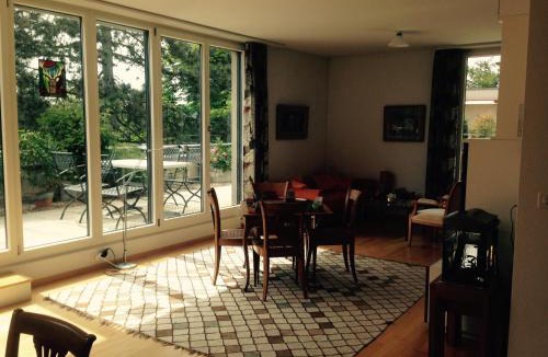 Sankt Alban Apartment | AVLiving City FLAT Basel with Roof Garden