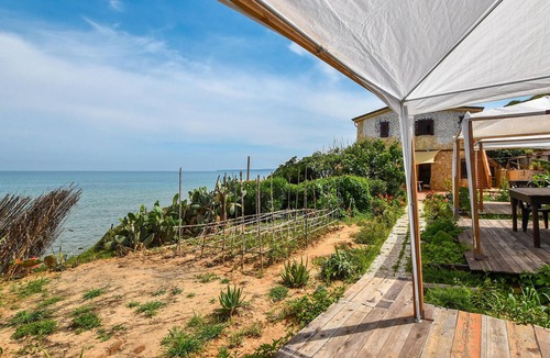 Trappeto Apartment | Awesome home in Trappeto with WiFi