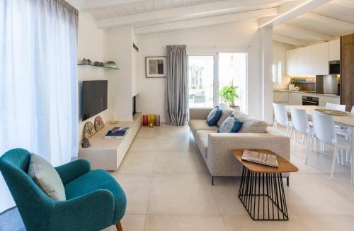 Santa Maria del Focallo Villa | Azulea