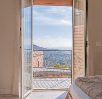 Regalbuto Apartment | B&B Amaselo