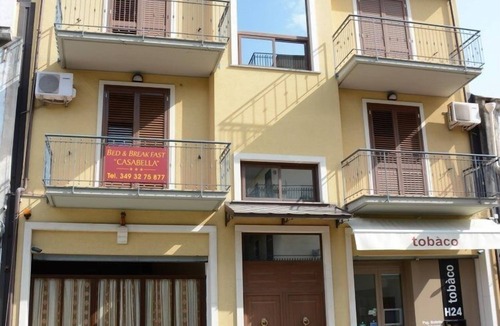 Riposto Bed & Breakfast | B&B CASABELLA