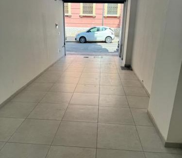 Barletta Bed & Breakfast | B&B Elles con parcheggio interno e ricarica auto elettrica