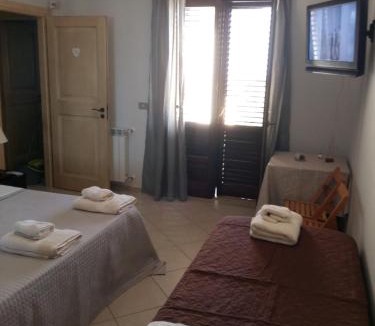 Aci Sant'Antonio Bed & Breakfast | B&B Lavinaio
