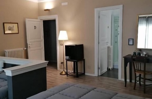 Enna House | B&Bed 384 Guesthouse