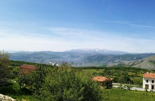 Villa Santa Lucia degli Abruzzi Bed & Breakfast | Bacca Blu