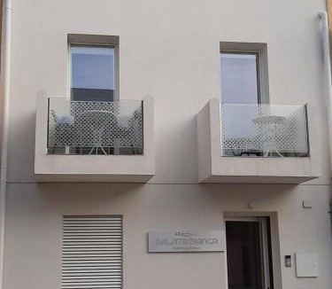 Lampedusa House | Balata Bianca