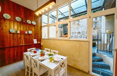 Palermo Apartment | Basso 61, Urban Oasis with Mini Pool and Courtyard