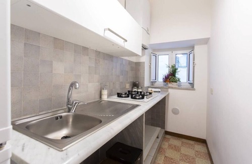 Castellammare Apartment | BB4U Apartments and Terrace - White