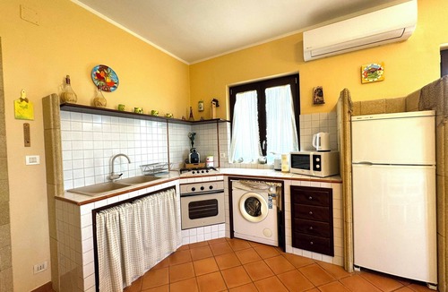 Capaci Apartment | BEAUTIFUL apartment A FEW STEPS from the sea!