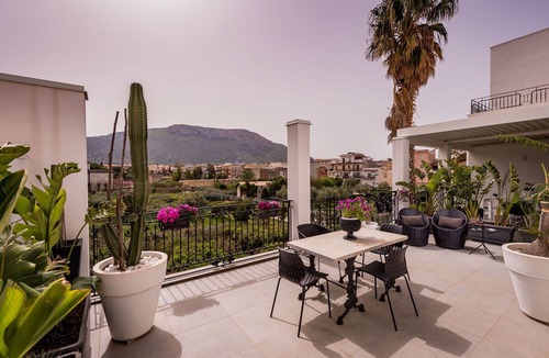 Terrasini Apartment | Beautiful apartment for 4 guests with A/C, WIFI, TV and terrace