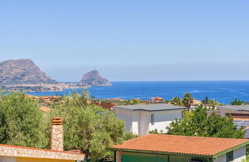 Torre Colonna-sperone House | Beautiful home in Altavilla Milicia