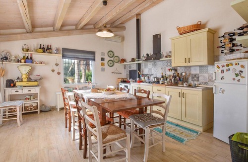 Chiaramonte Gulfi House | Beautiful home in Chiaramonte Gulfi
