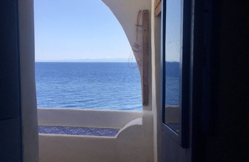 Alicudi Porto Apartment | Beautiful place 35 steps from the beach