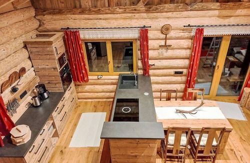 Stanzach House | Beautiful private villa for 5 guests with WIFI, TV, terrace, pets allowed and panoramic view