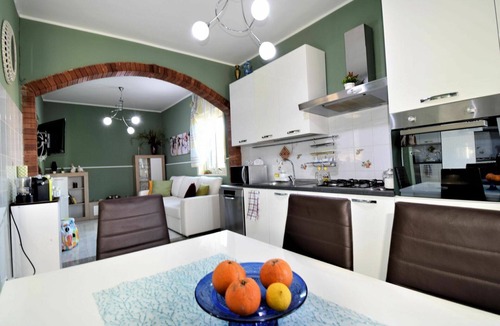 Augusta House | Beautiful private villa with private pool, WIFI, A/C, TV, patio, pets allowed and parking