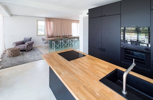 Avola Villa | Beautiful private villa for 9 people with private pool, WIFI, A/C, TV, terrace and panoramic view
