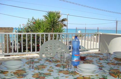 Seccagrande Apartment | Beautiful three-room apartment with veranda facing the sea to admire breathtaking sunsets