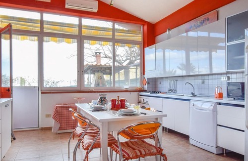 Trabia House | Beautiful vacation home in a resort in the hinterland of the charming seaside town of Trabia on the