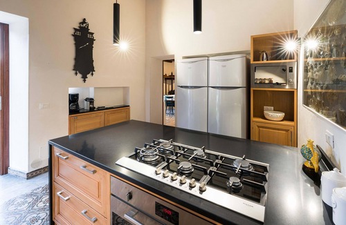 Buseto Palizzolo Villa | Beautiful villa with pool and Jacuzzi, 16 people
