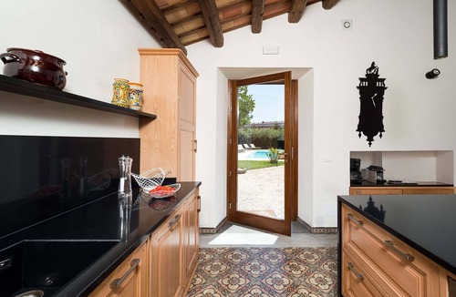Buseto Palizzolo Villa | Beautiful villa with pool and Jacuzzi, 16 people